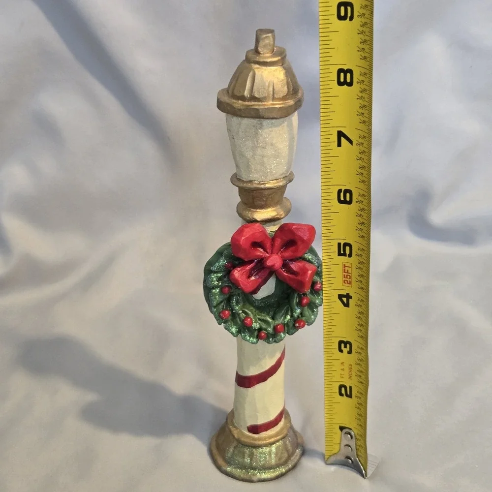Kurt Adler Christmas Lamp Post Wreath Red Bow Glitter Holiday Decor 8.5